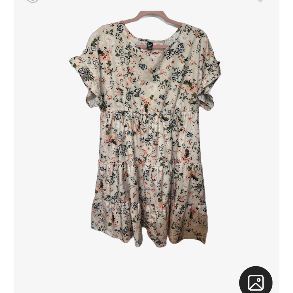 Floral short dress